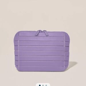 Parallelle The Small Lilac Traveller